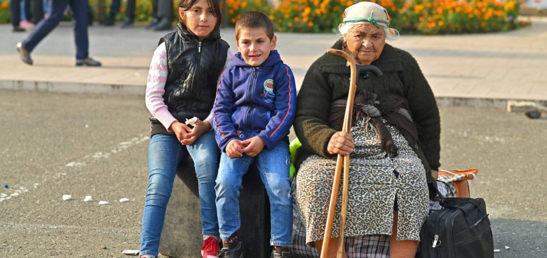 Mass Exodus: Thousands Of Ethnic Armenians Flee Nagorno-Karabakh