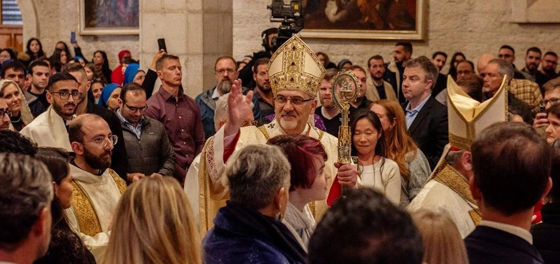 Cardinal Pizzaballa celebrates Christmas Eve Holy Mass in Bethlehem, December 24, 2013 (Photo: Custody of the Holy Land)