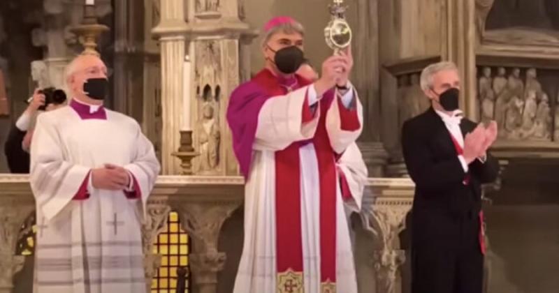 St. Januarius’ blood liquifies for first time in 2022 | Abouna