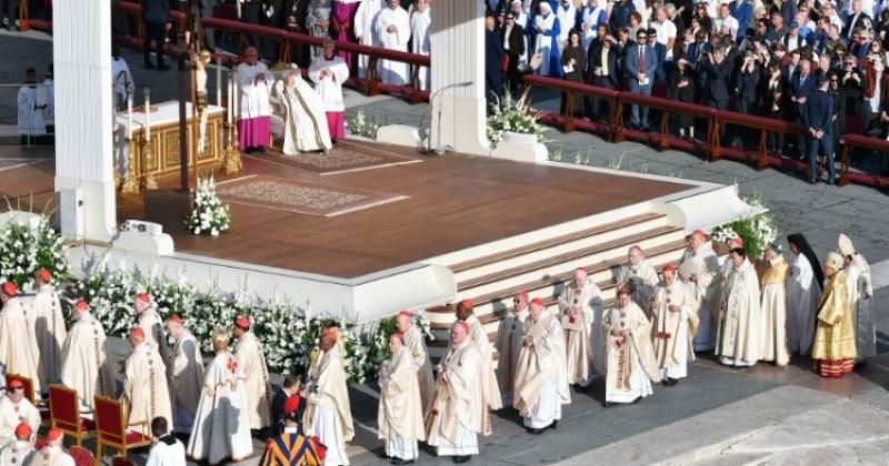Pope at opening Mass for Synod: Let us walk with the Holy Spirit | Abouna